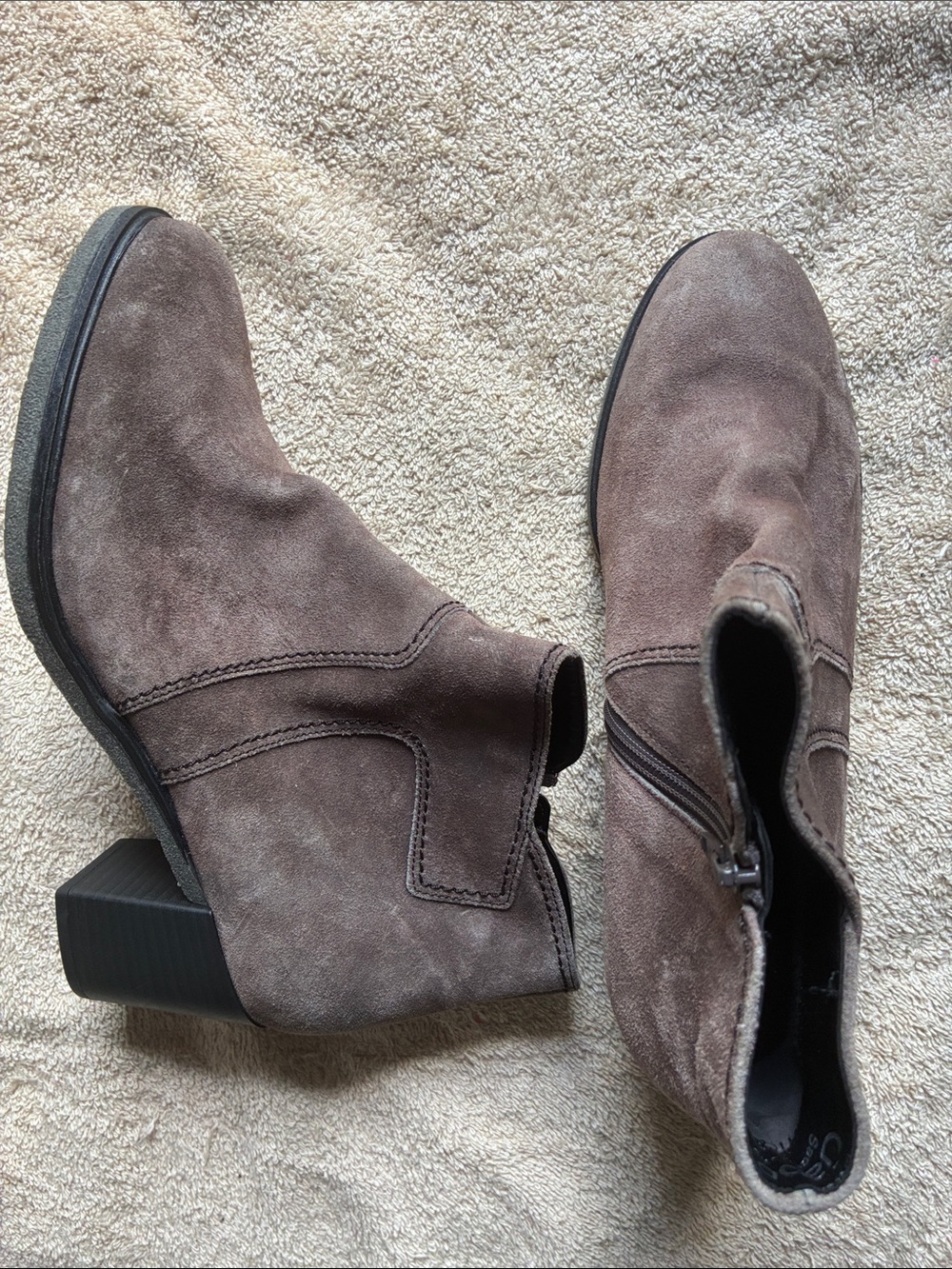 Gabor 9 Women's Suede Ankle Booties in Brown
